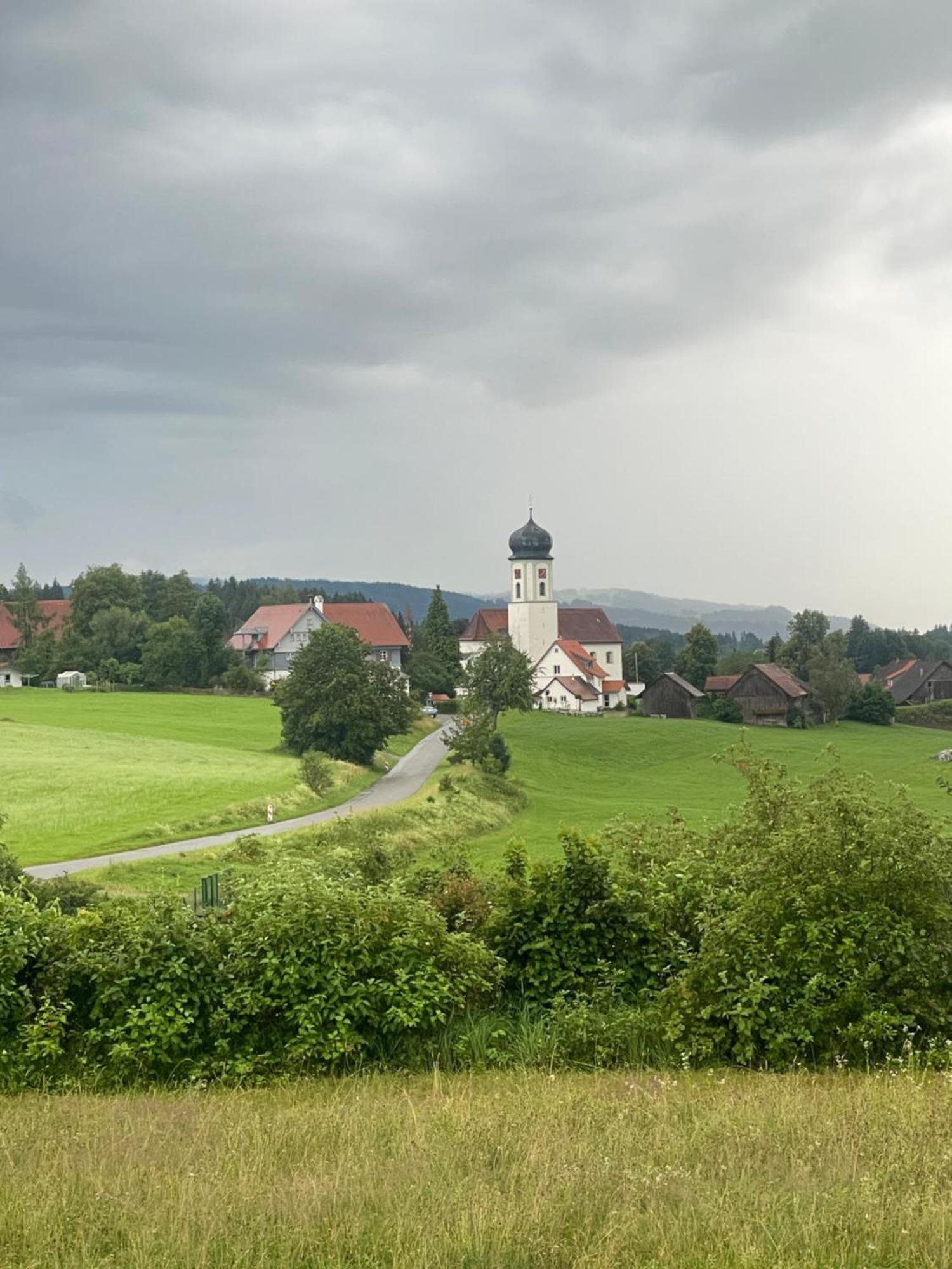Panorama Saentisblick Apartment Hergatz Bagian luar foto
